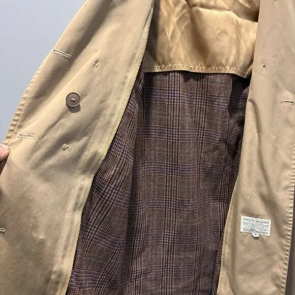 Vintage Union Made Misty Harbor Petite 4 Trench Coat Tan Plaid Lined Belted - Picture 4 of 16